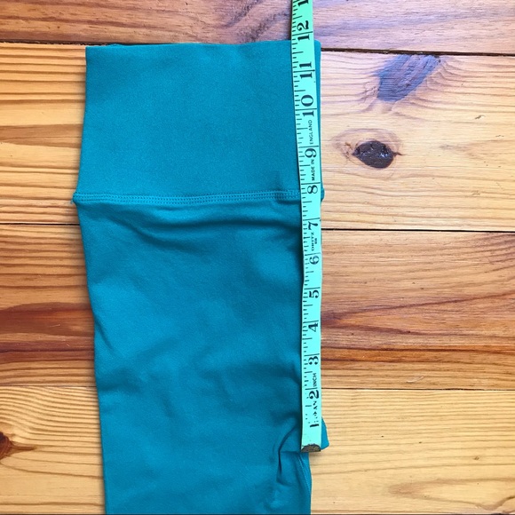 Fabletics Dark Jade SculptKnit Leggings, NWT, L - Picture 9 of 13